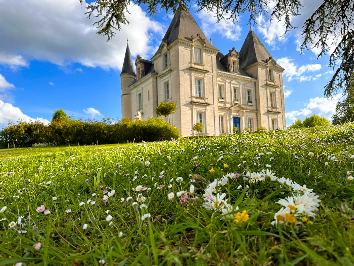 French Château staff available for support