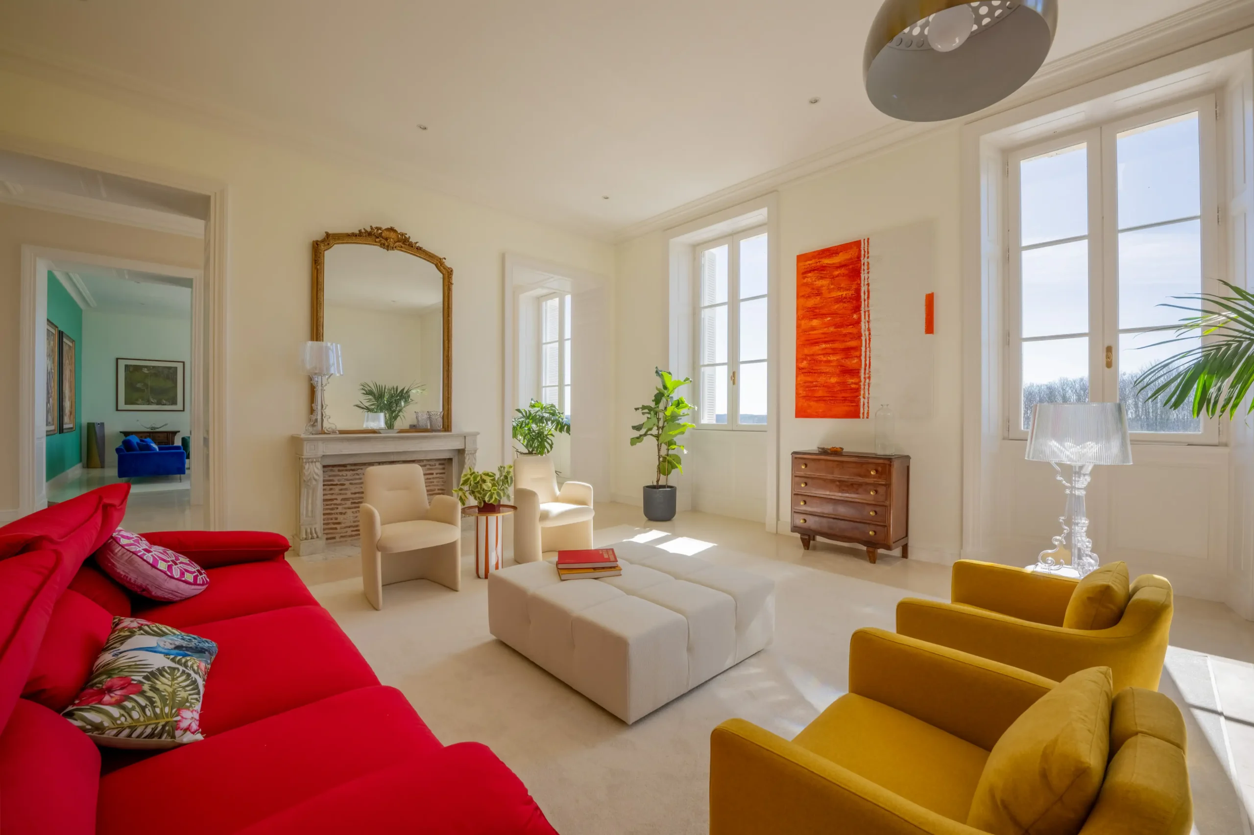 Modern Salon the Ground Floor